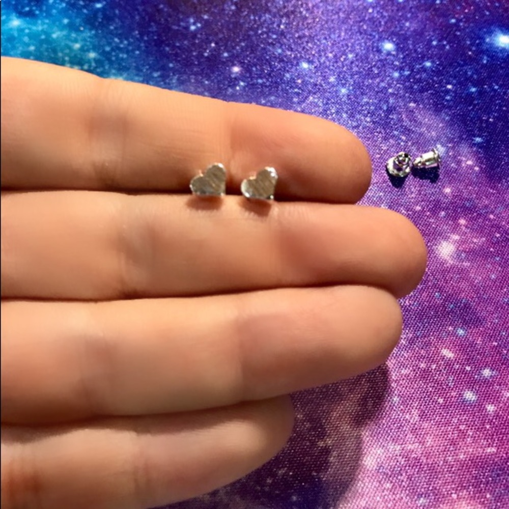 NEW!💙💎💕TINY HEARTS! QUITE ADORABLE!💕💎💙SILVER - Picture 4 of 8